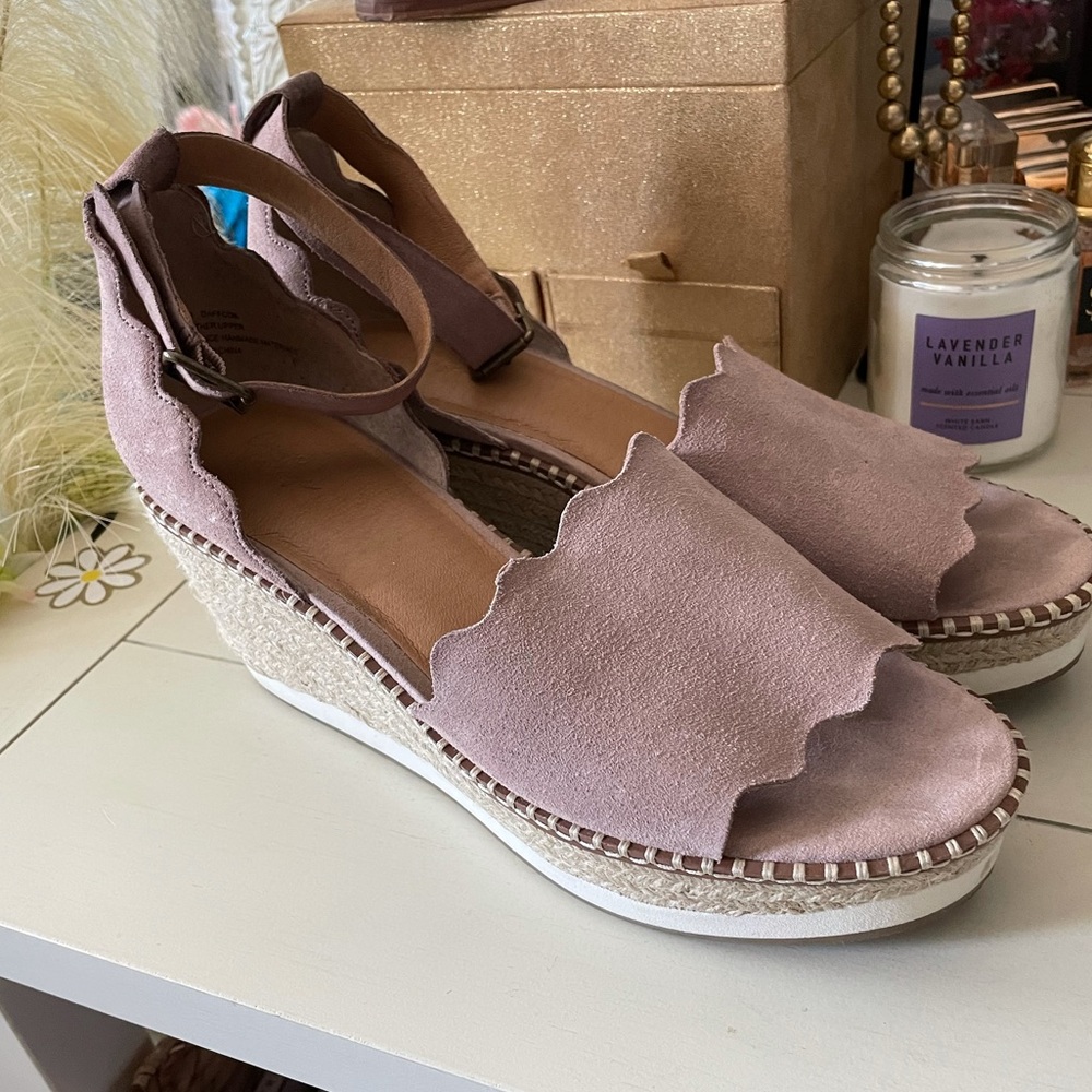 Crown Vintage Suede Leather Espadrilles